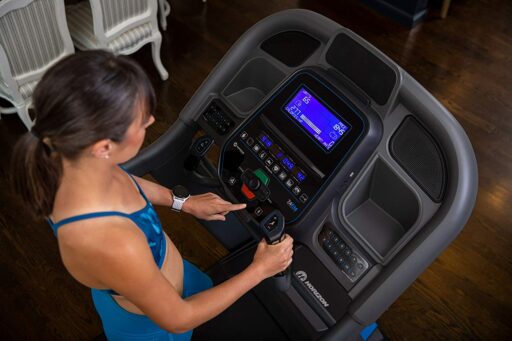 Horizon Fitness 7.4 AT Smart Treadmill